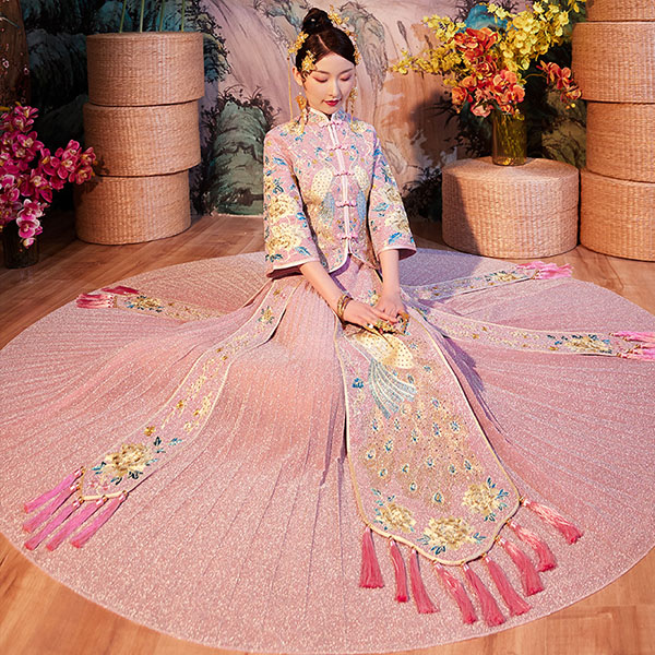 Pink Shimmering Embroidered Wedding Qun Kwa & Pleated Skirt