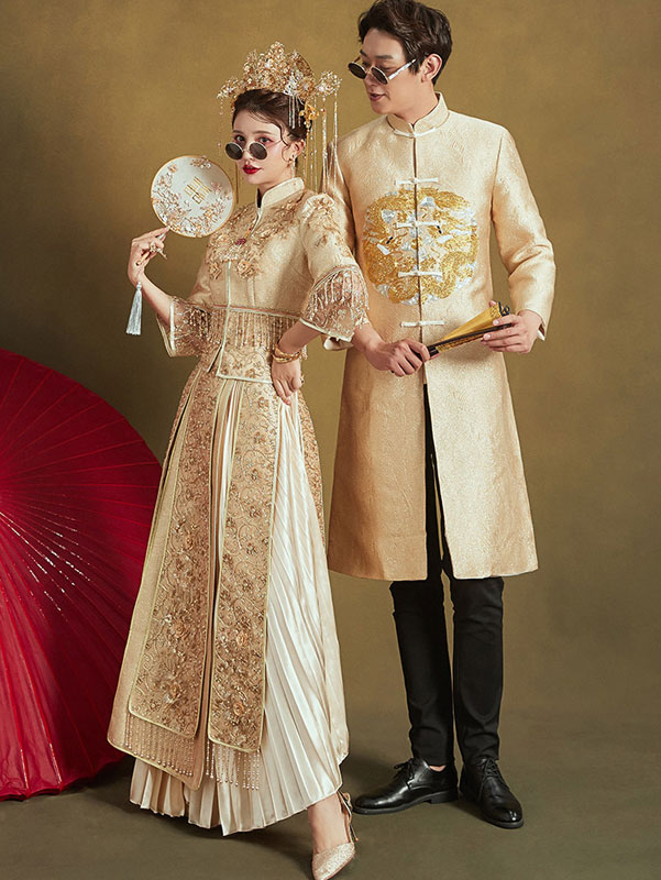 Sequined Gold Embroidered Wedding Qun Kwa Jacket & Skirt